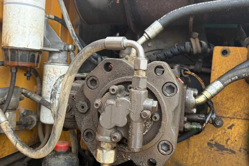 OmecoHub - Immagine VOLVO EC235CNL